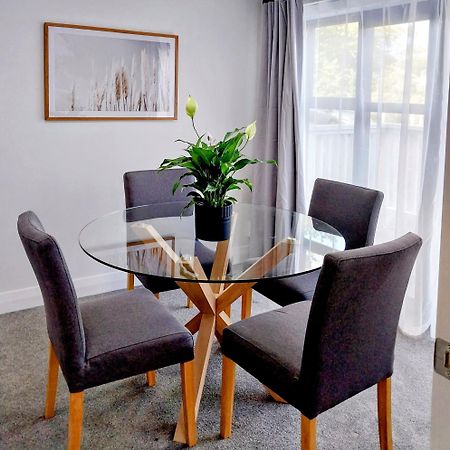 City Fringe Apartment With Garage Wellington Bagian luar foto